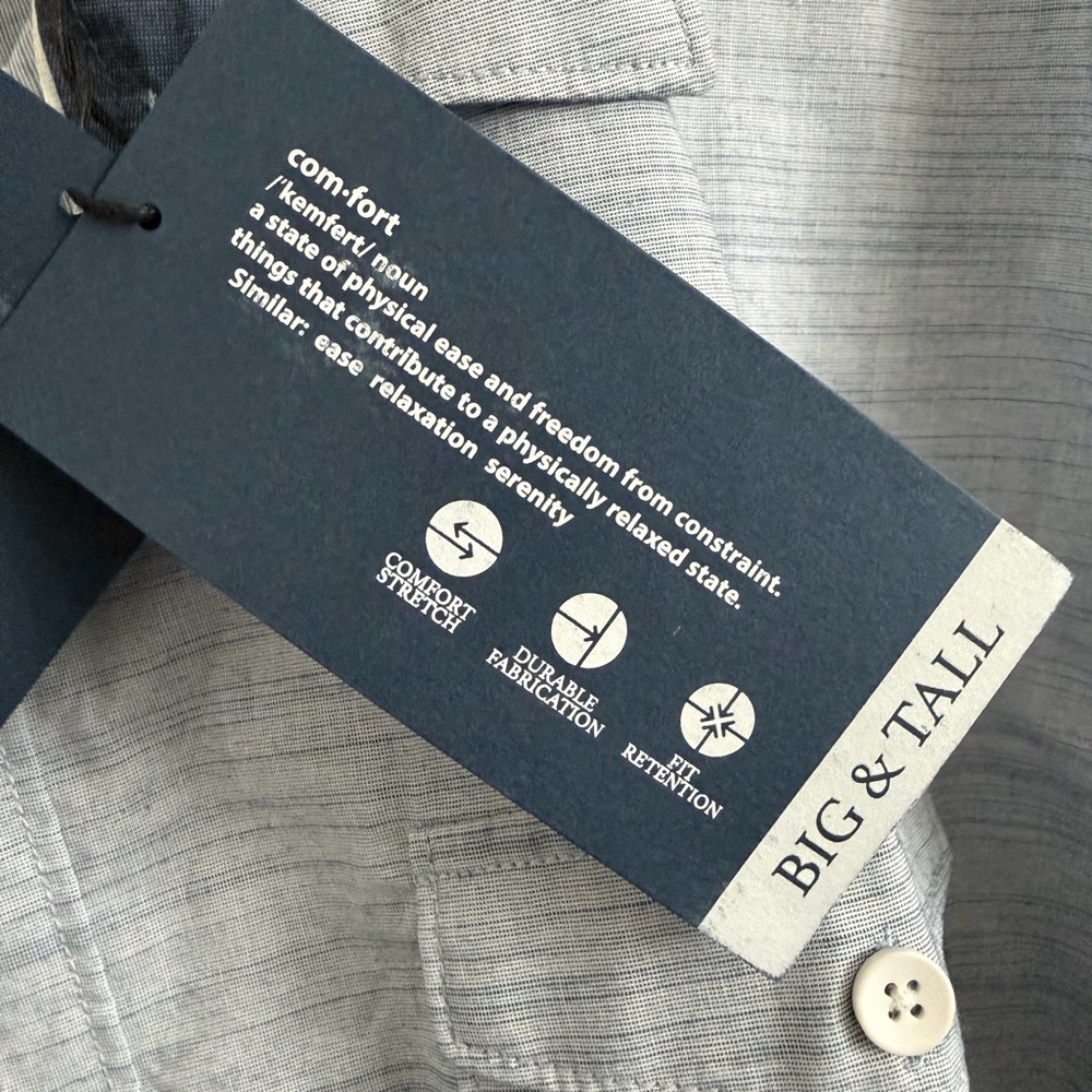 Men's Gray Short Sleeve Button Up Shirt - Picture 4 of 5